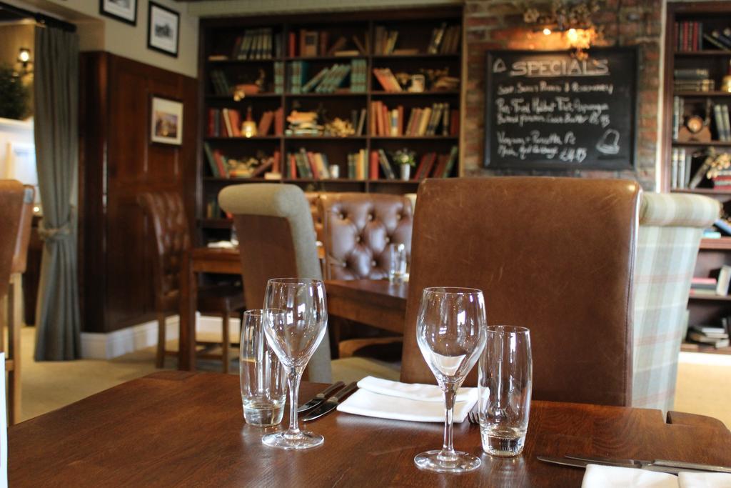 Blue Bell Country Inn Arkendale Luaran gambar
